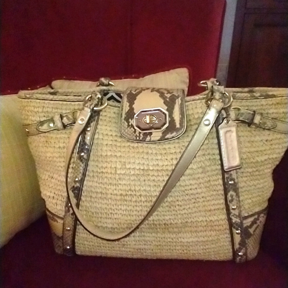 Coach Natalie #16839 medium straw handbag